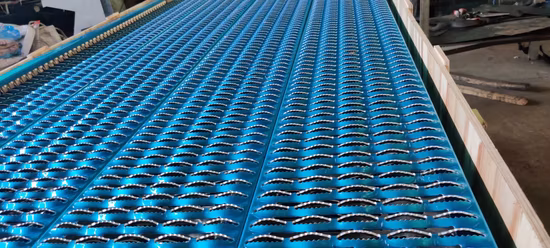 カスタマイズされたメーカーのパンチングメタル穴あきチタンメッシュシート